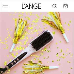 L’ange Le Vite Hairbrush Straightener